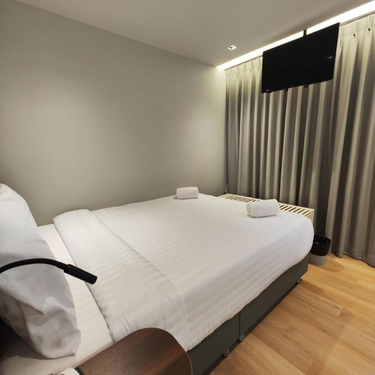 Rooms At Number60 Khaosan Bangkok Exterior photo