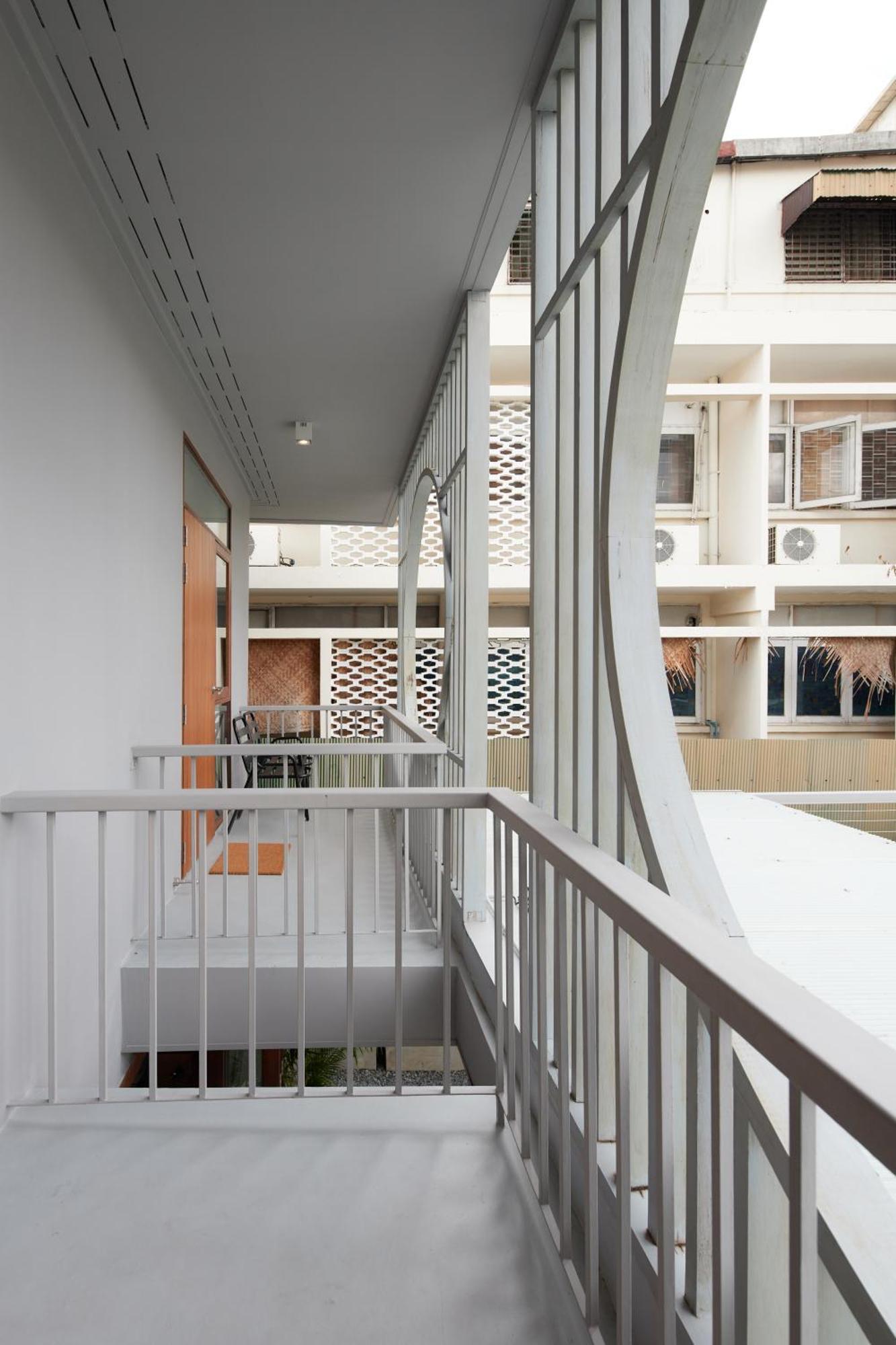 Rooms At Number60 Khaosan Bangkok Exterior photo